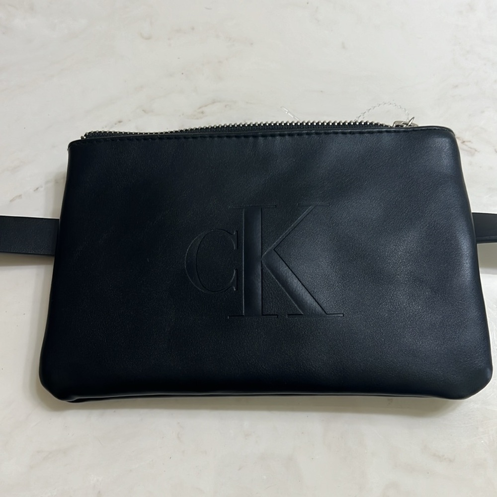 NWT Calvin Klein Black Belt Bag with silver Buckle/Zipper and CK Embossed Logo